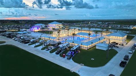 Camp margaritaville crystal beach - Enjoy the tropical vibes and fun events at this RV resort on the Texas Gulf Coast. Book your stay online and get concert admission, pool access, cabana rental and more.